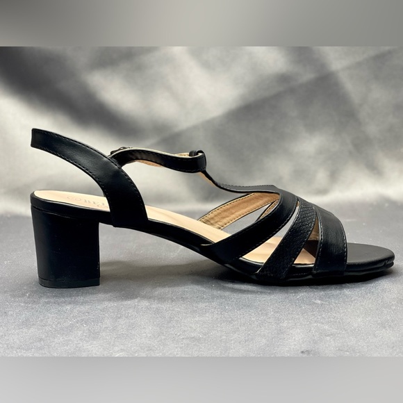 VINTAGE! BRAND NEW IN BOX! GENUINE FRENCH STYLE! BELLELI PARIS SANDALS! - Picture 3 of 8